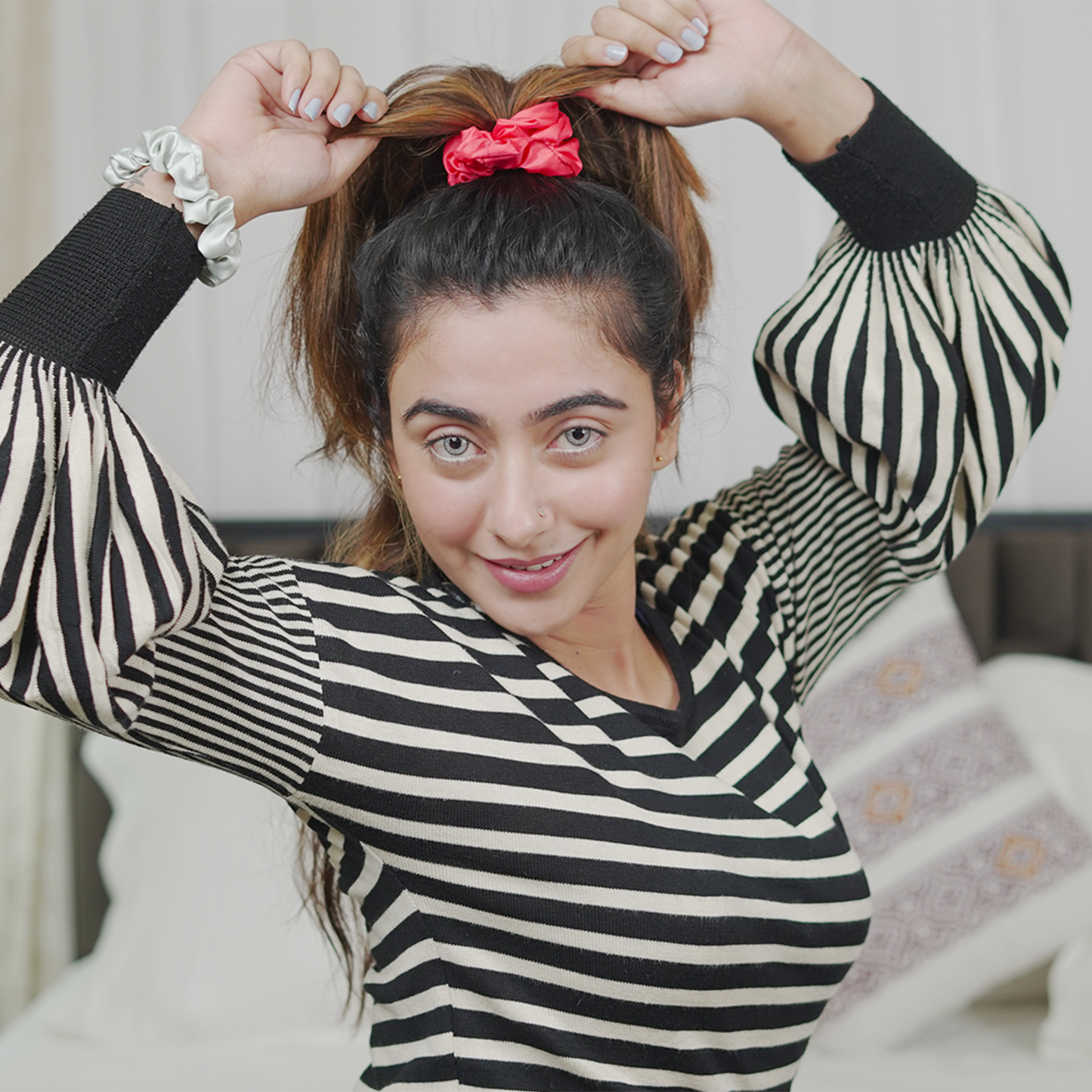 BLOOD RED HAIR SCRUNCHIE(PACK OF 2 )