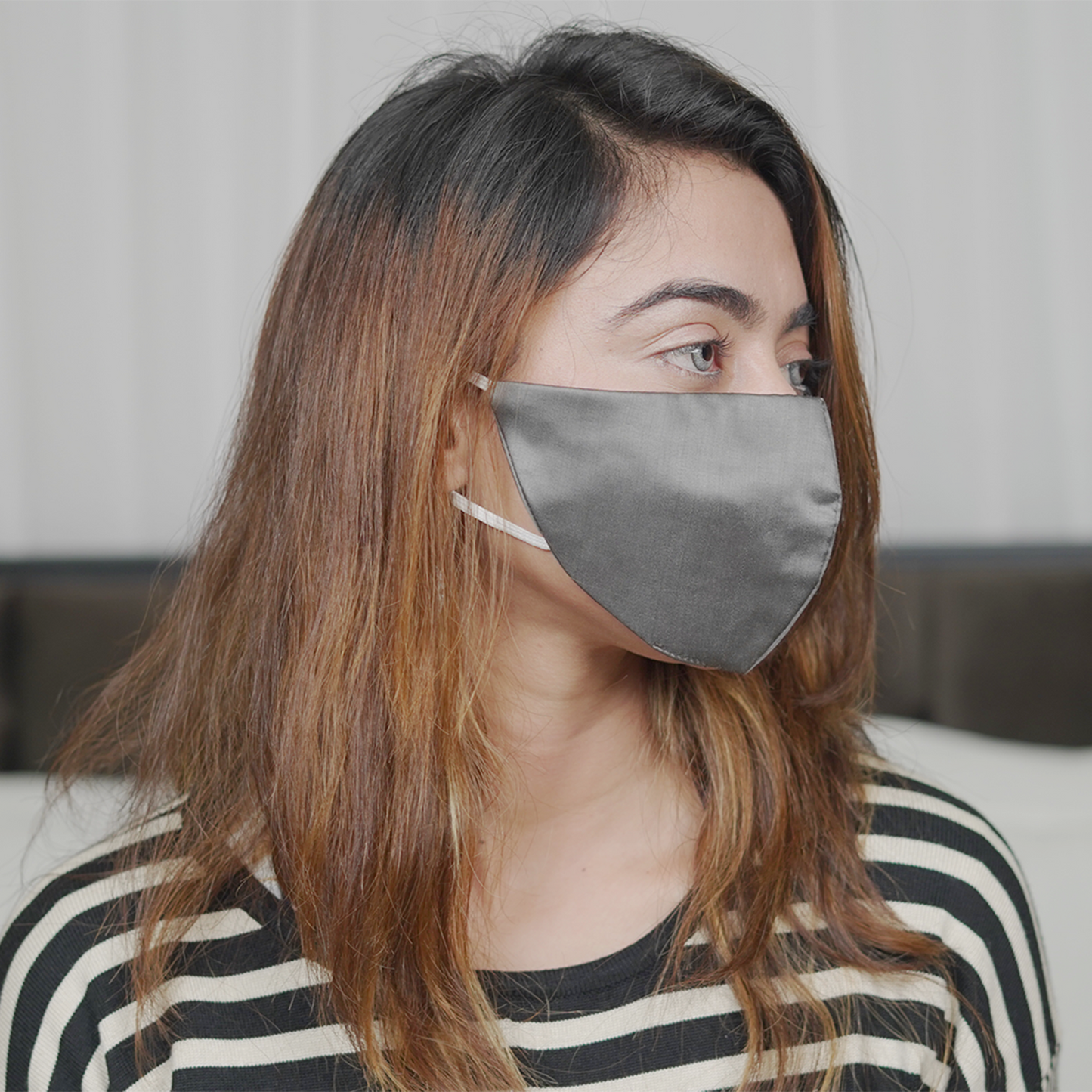 CHARCOAL GREY FACE MASK