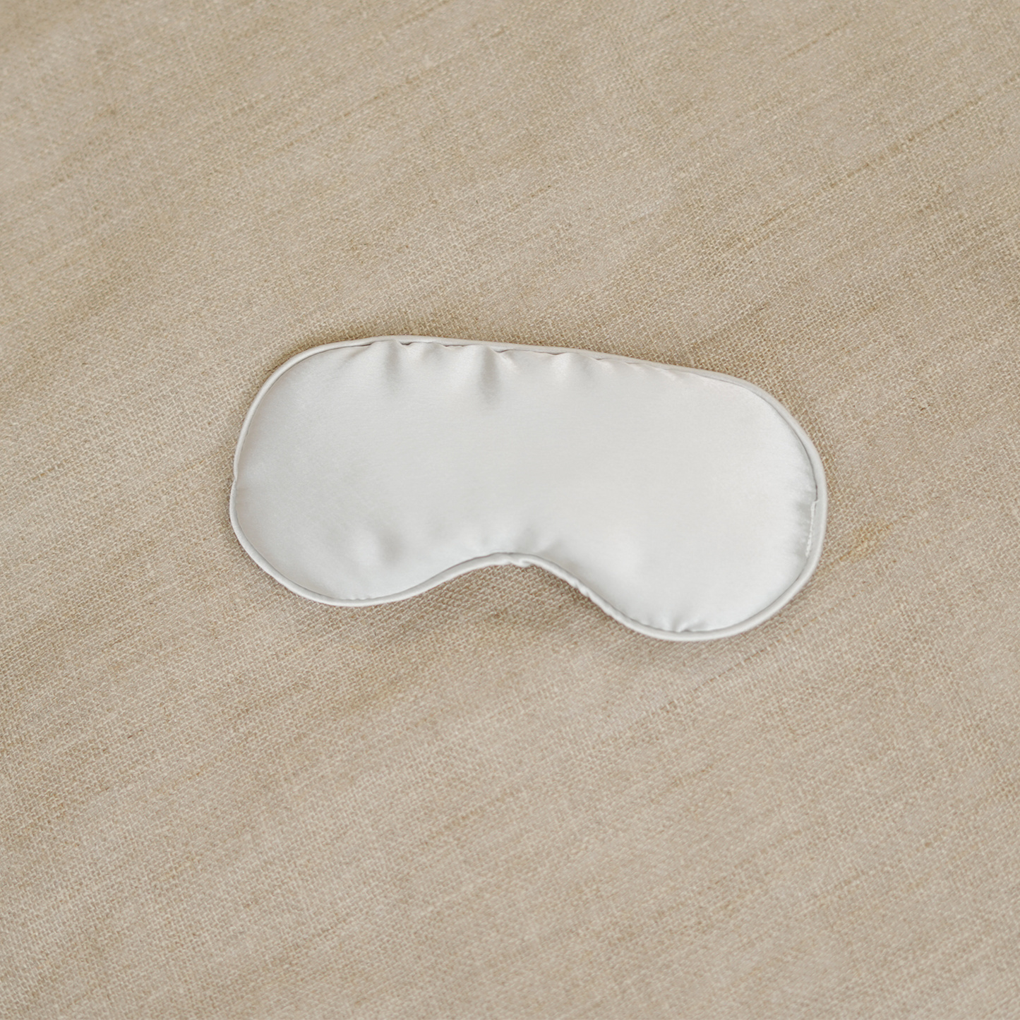 SILVER GREY EYE MASK